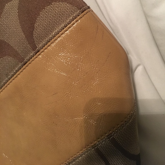 Coach purse - Picture 5 of 8