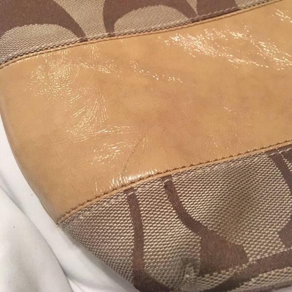 Coach purse - Picture 6 of 8