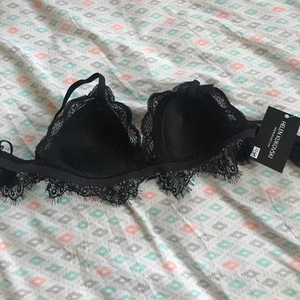 Bralette - Picture 2 of 3