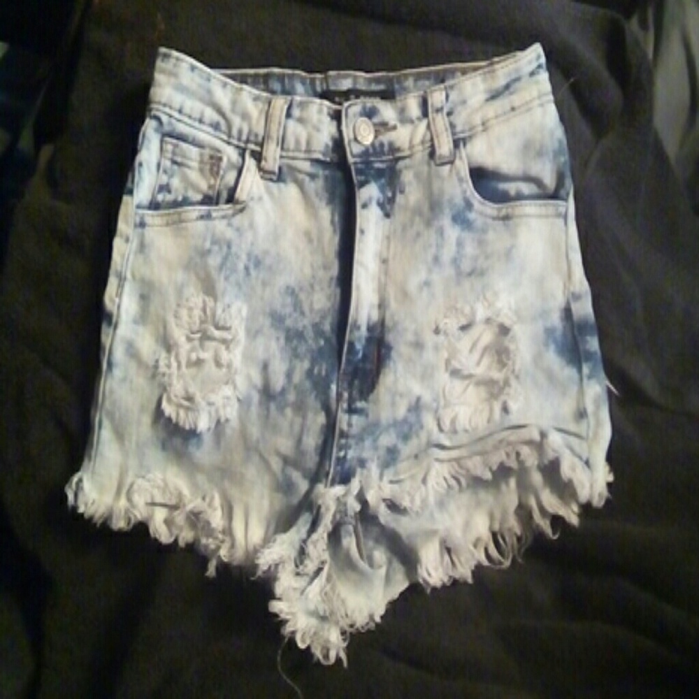 GOGO STAR JEANS SHORTS