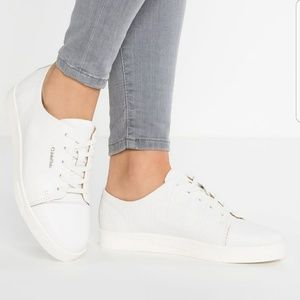 Calvin Klein Imilia Lace-Up Leather Sneakers