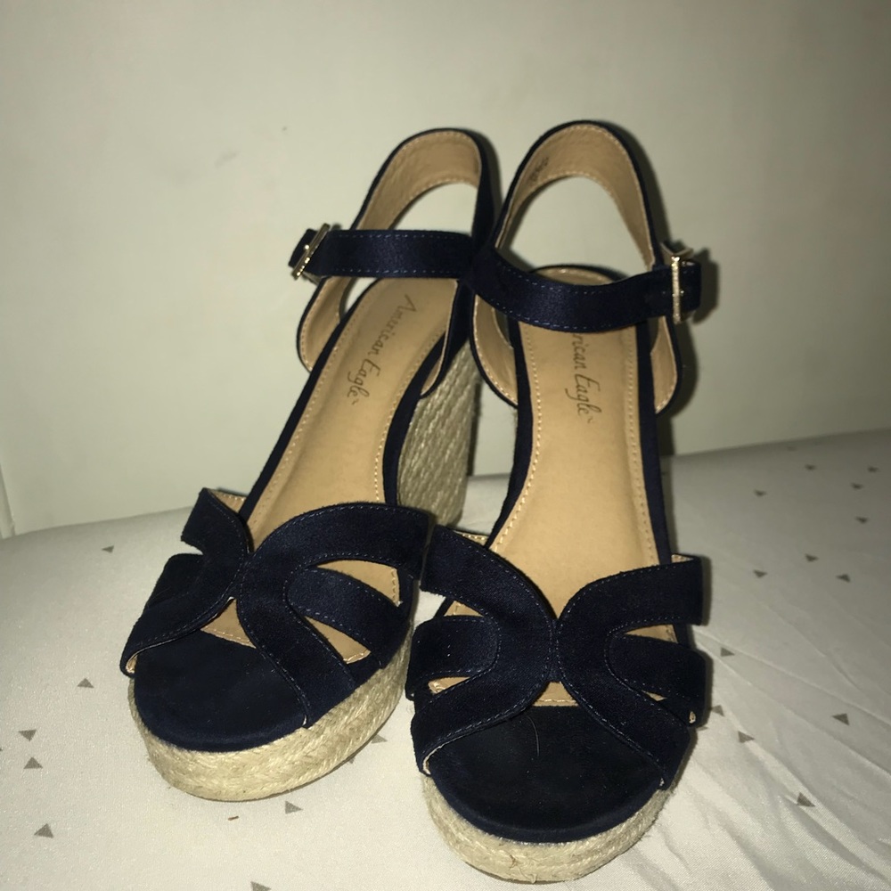 Women’s navy blue wedges