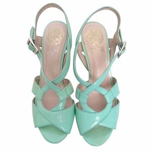 Vince Camuto turquoise VC-Padrita Heels