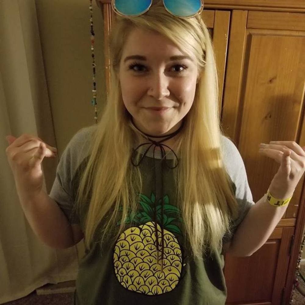 Meet your Posher, Jessica