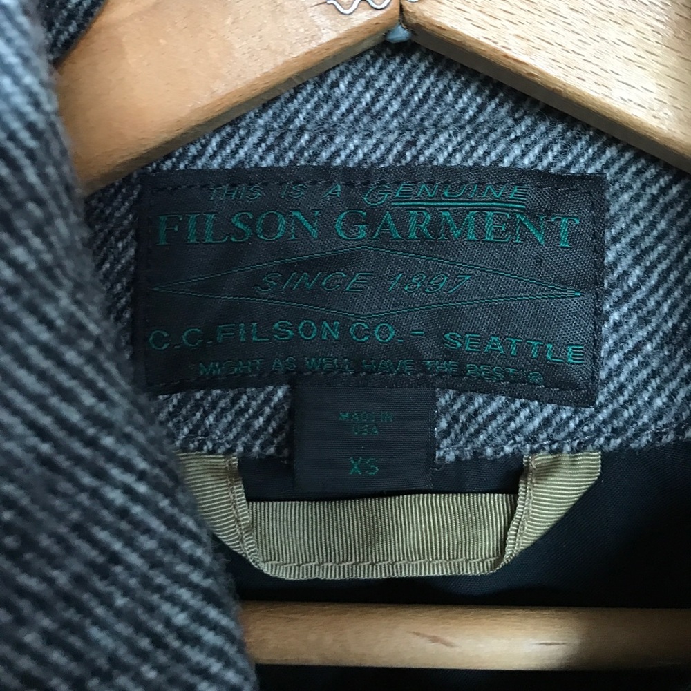 Filson Fairmount Wool Peacoat - Picture 6 of 8