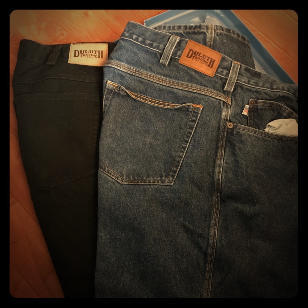 2 pairs Duluth trading men’s jeans