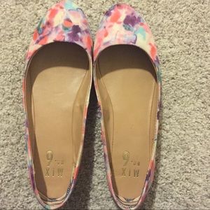 Floral Ballet Flats. Great Condition. Size 6.5