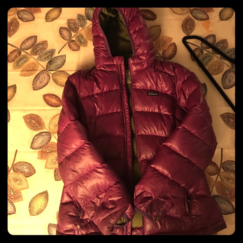 Patagonia Girls' Hi-Loft Down Sweater Hoody