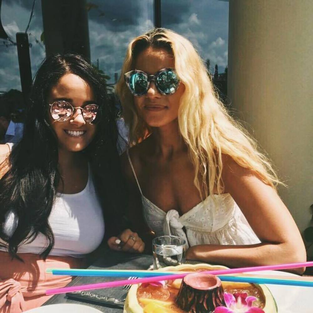 Meet your Posher, Ragan