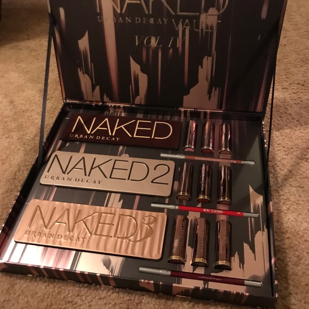 Urban Decay Vault 4