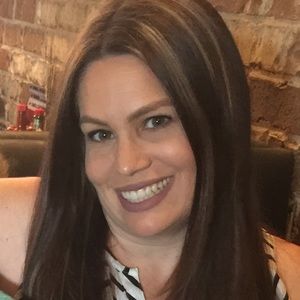 Meet your Posher, Carrie