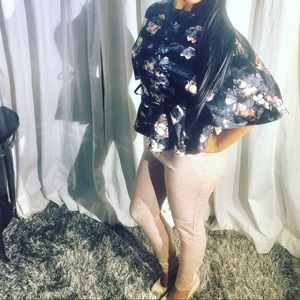 skinny pants Jean style