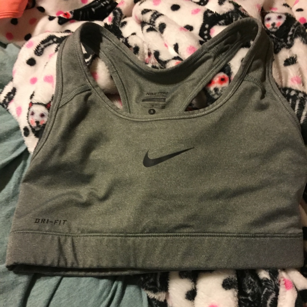 Nike sports bra