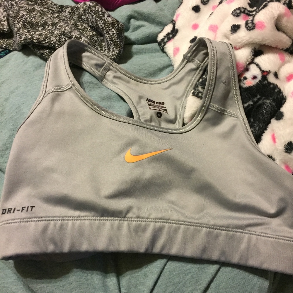 Nike sports bra