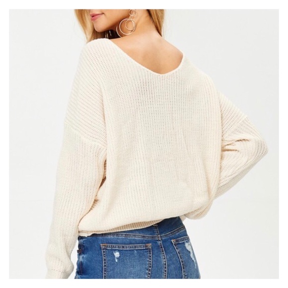 Scoop Back Sweater Top - Picture 4 of 4