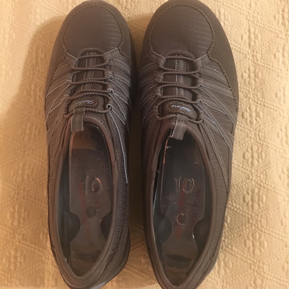 Skechers  athletic shoes