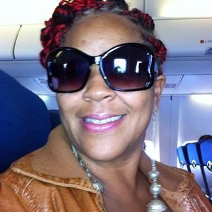 Meet your Posher, Cynthia