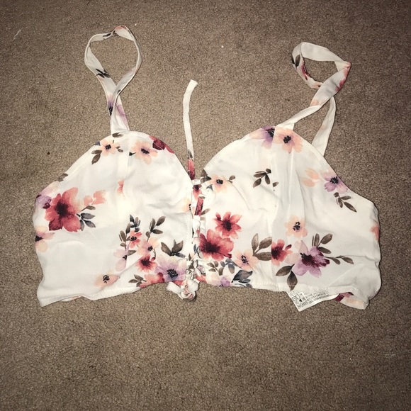 Crop/bra top - Picture 1 of 1