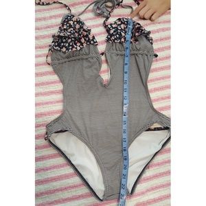 Roxy striped & ruffled Monokini (Medium M)