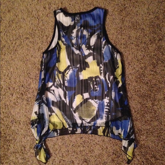 Multi-colored I.N. San Francisco Tank- Size Medium - Picture 4 of 4
