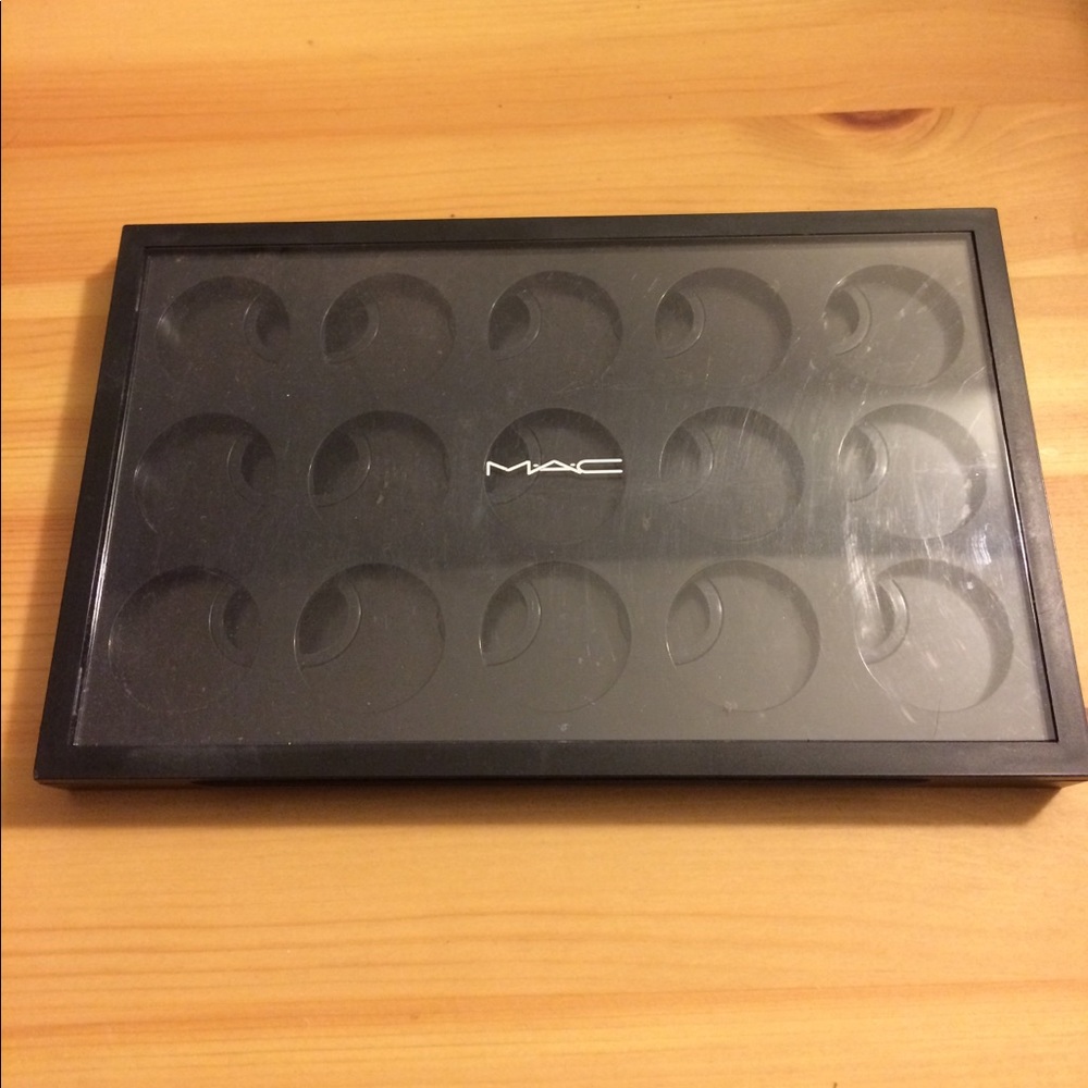 MAC 15 pan empty palette