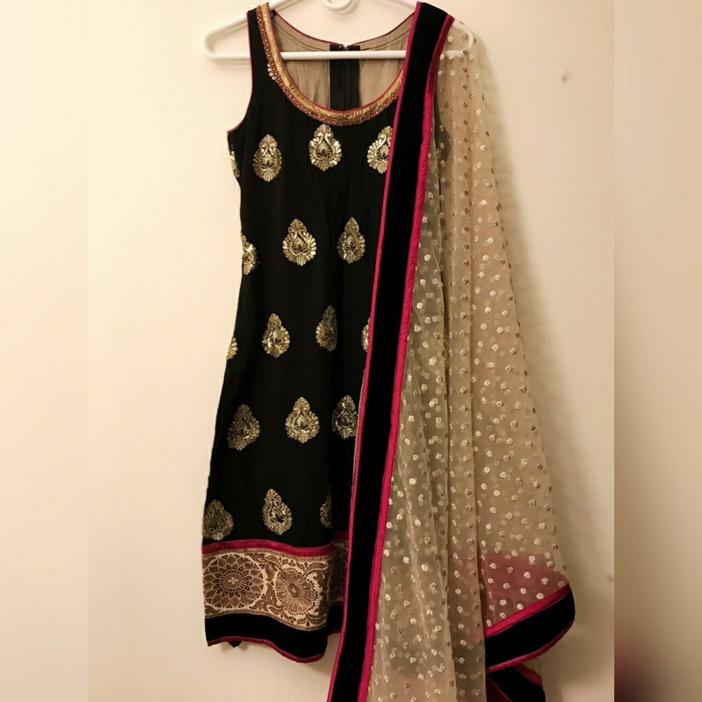 Short Salwar Kameez