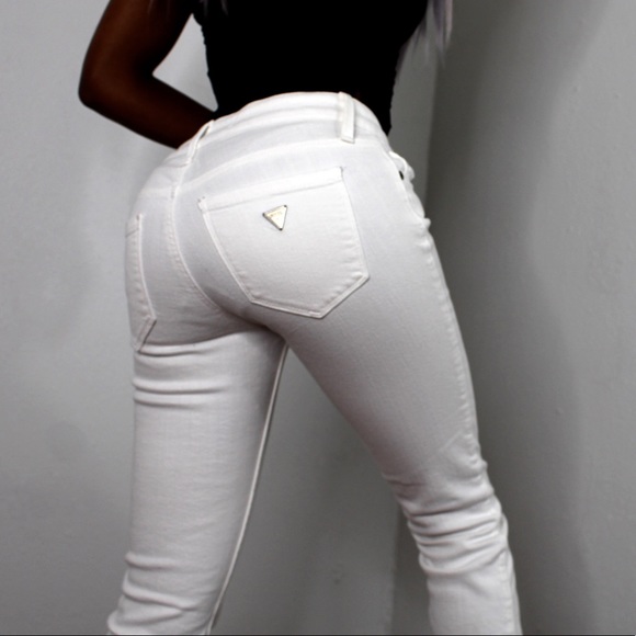 Guess white jeans - Picture 2 of 3