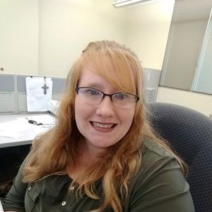 Meet your Posher, Karrie