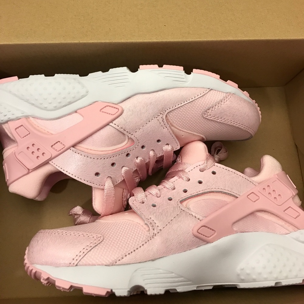 Nike Pink Huarache Run