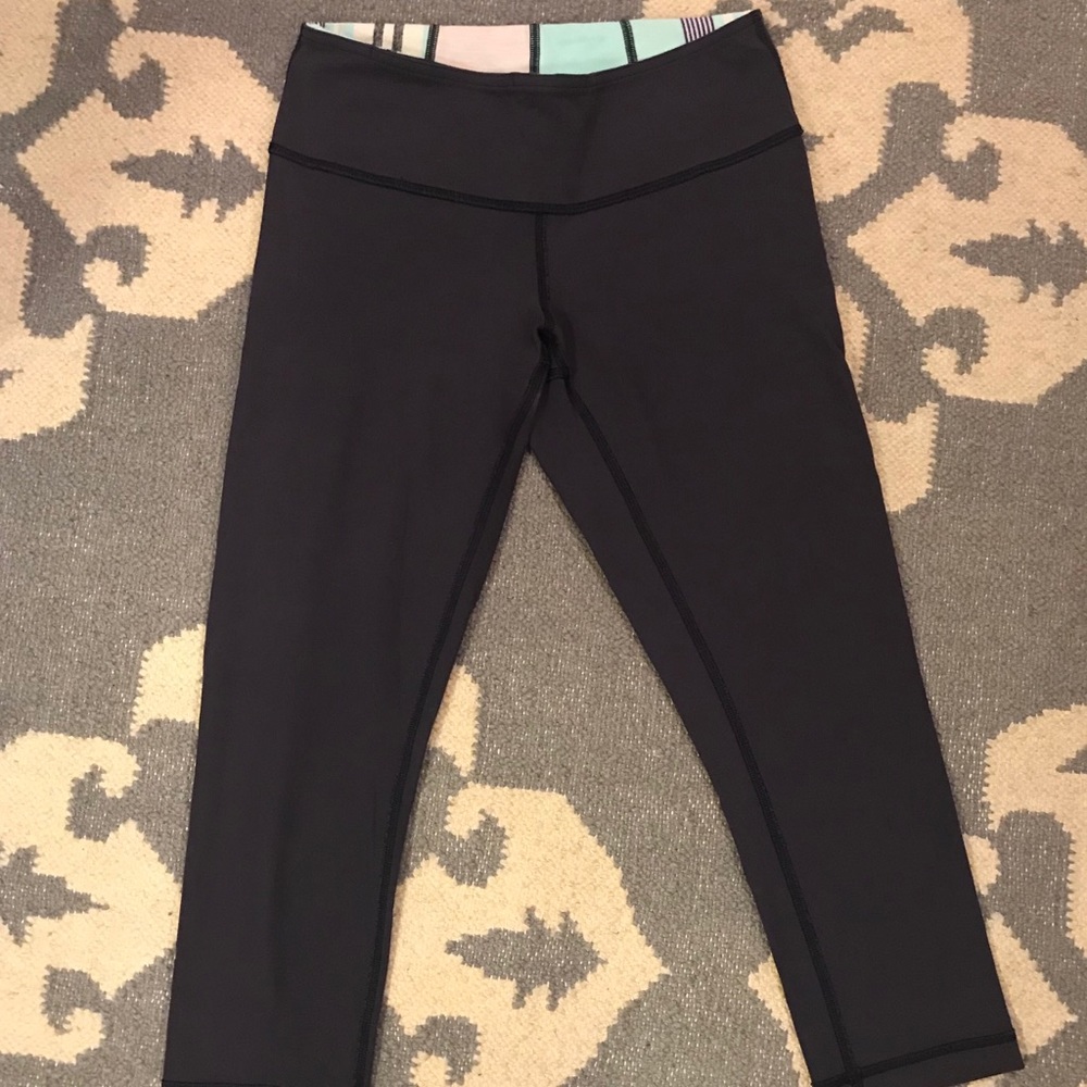 Lululemon Wunder Under Crop