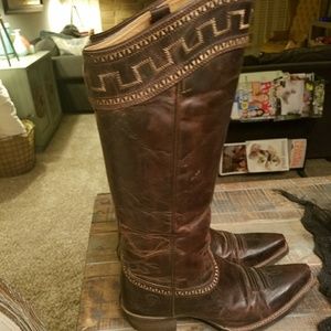 Ariat Sahara Leather Boots