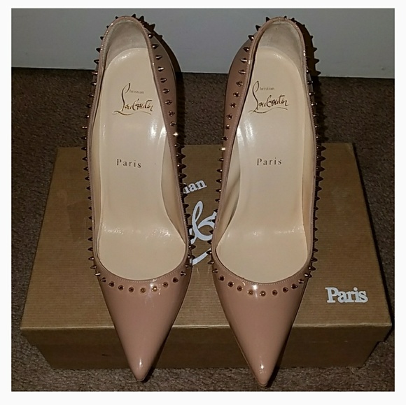 SOLD!!! Authentic Louboutin Anjalina 100 pumps - Picture 2 of 8