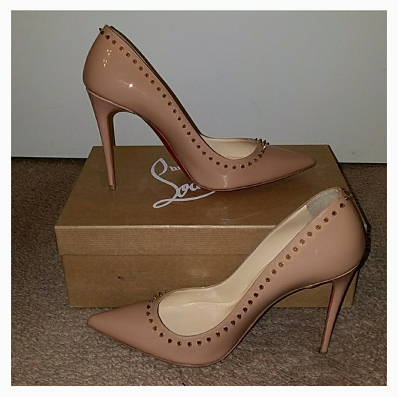 SOLD!!! Authentic Louboutin Anjalina 100 pumps - Picture 4 of 8