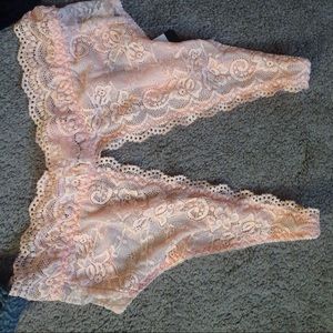 Never worn peach bralettes