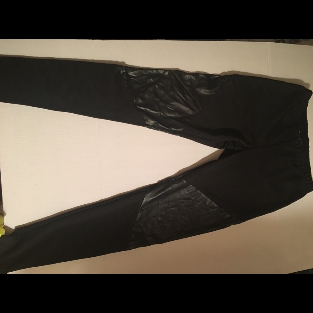 Black leggings with leather like knees