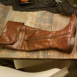 Frye Shirley boot