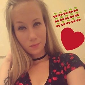 Meet your Posher, Leah