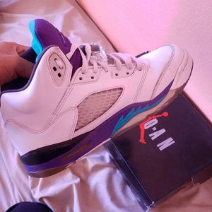Grape 5s