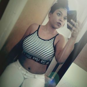 Meet your Posher, Marissa