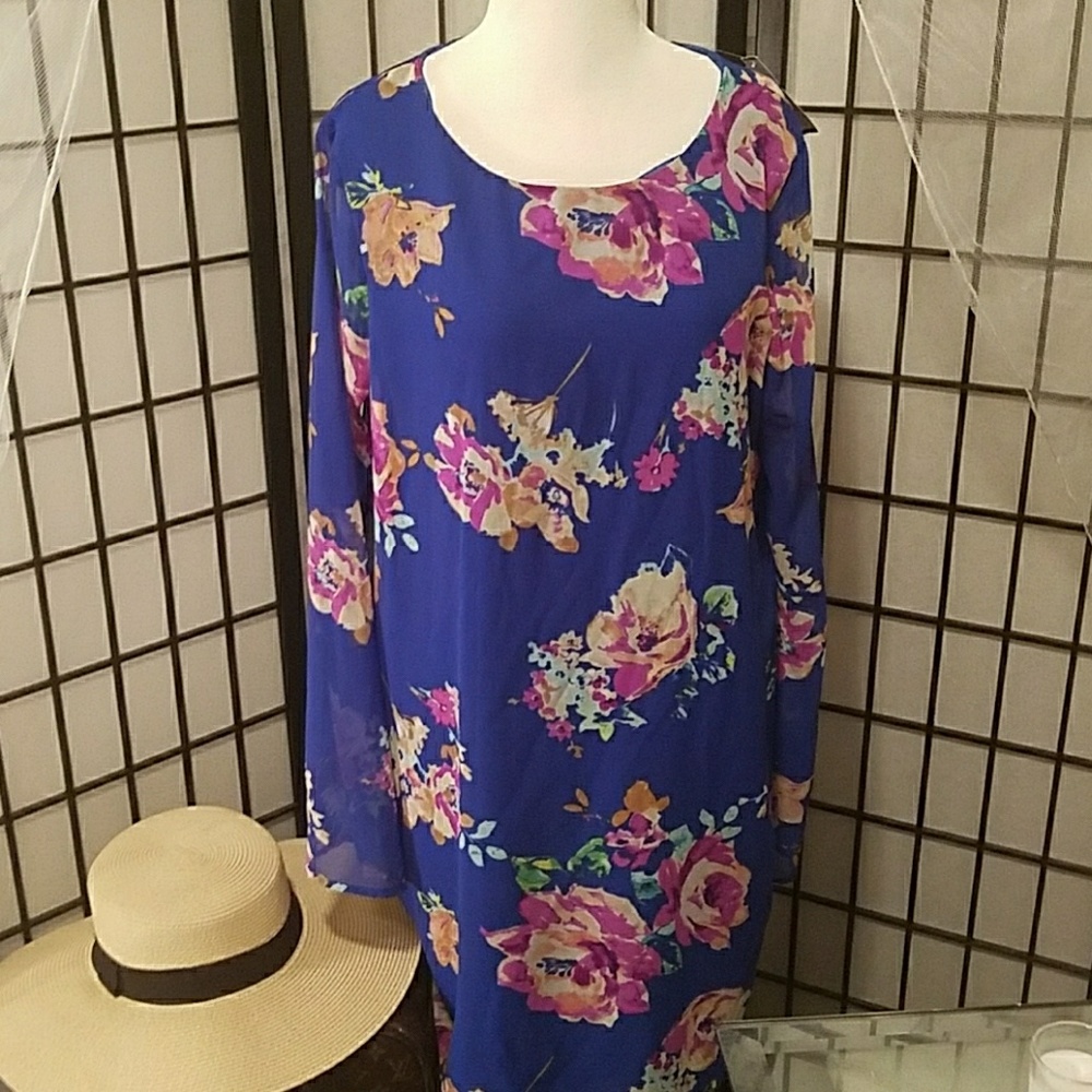 Long sleeve floral dress