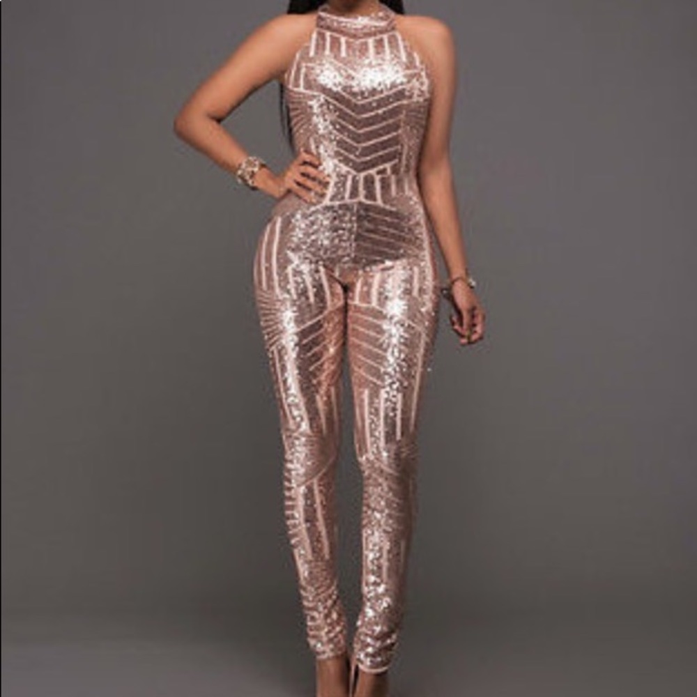 XS/S  ⭐️Sleeveless Sequin Clubwear Jumpsuit⭐️