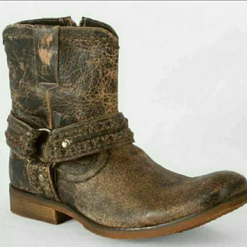 Women's Boots