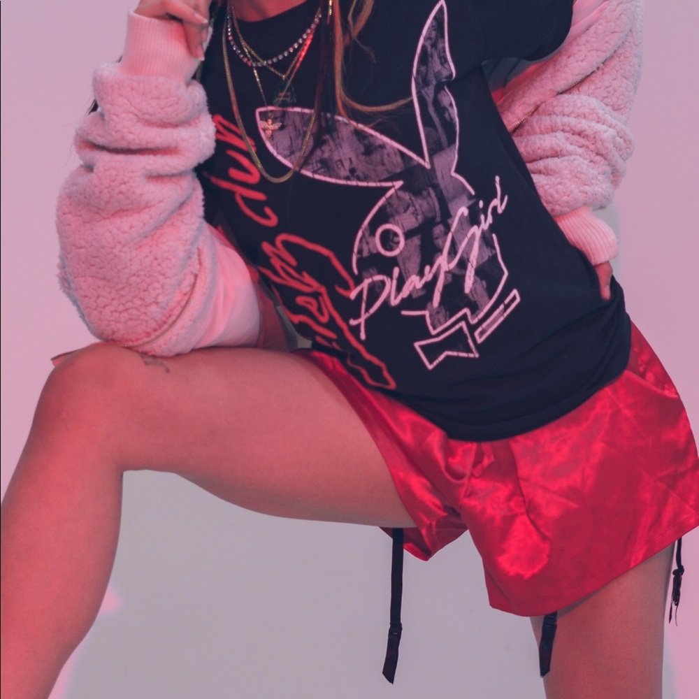 Play girl tee