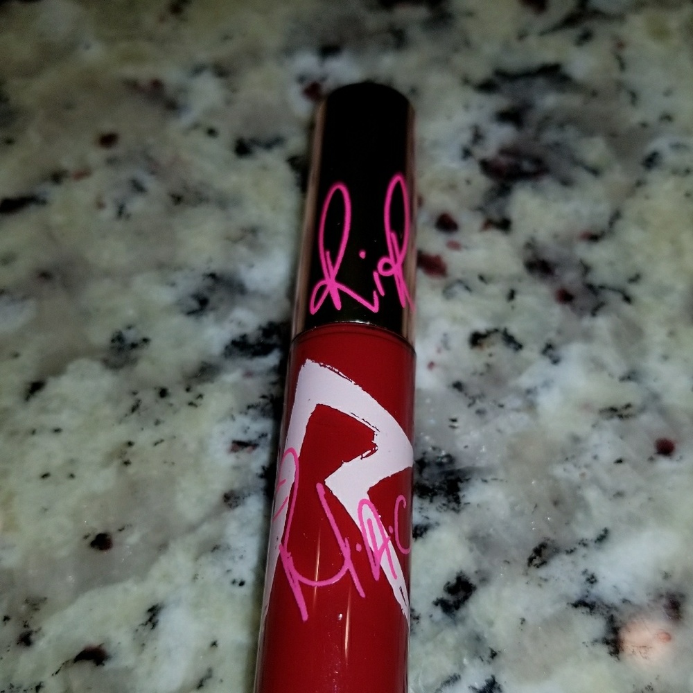 MAC Riri Woo lip glass