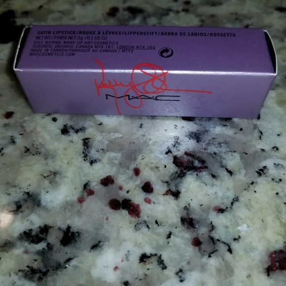 MAC limited edition Kelly Osborne Kelly yum yum li - Picture 4 of 5