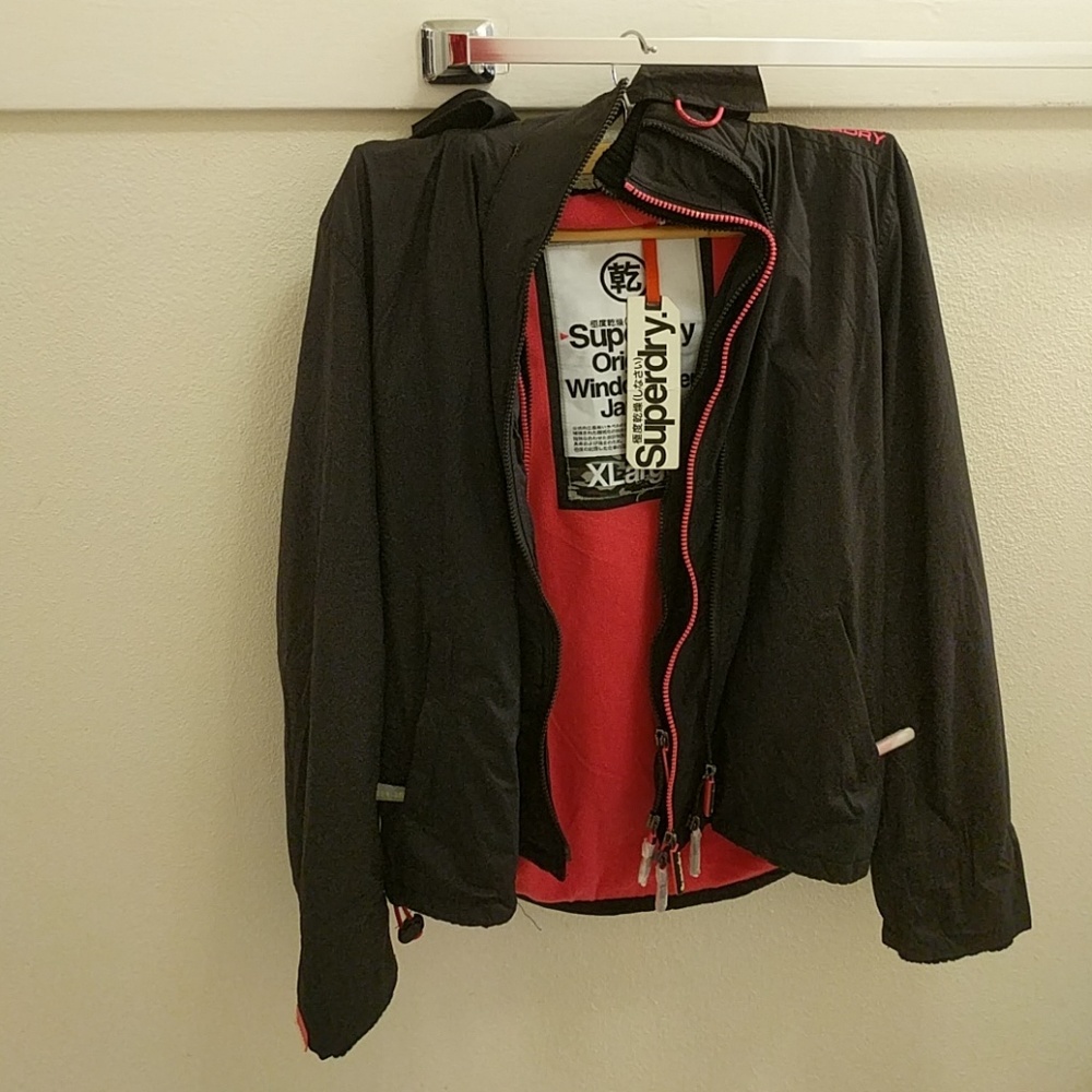 Superdry windcheater XL