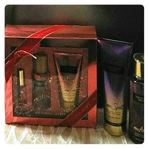 Victoria Secret Sets