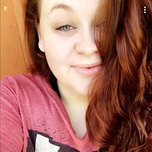 Meet your Posher, Alyssa