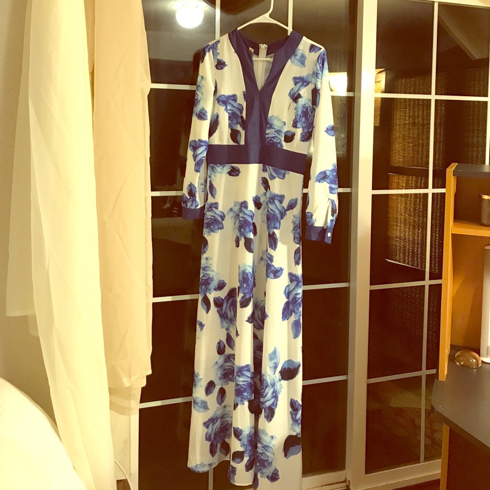 Long-Sleeved Floor-Length Dress