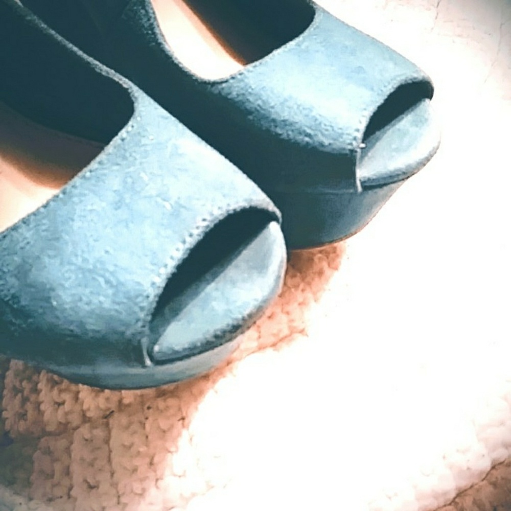 Platform Wedges - Picture 6 of 6